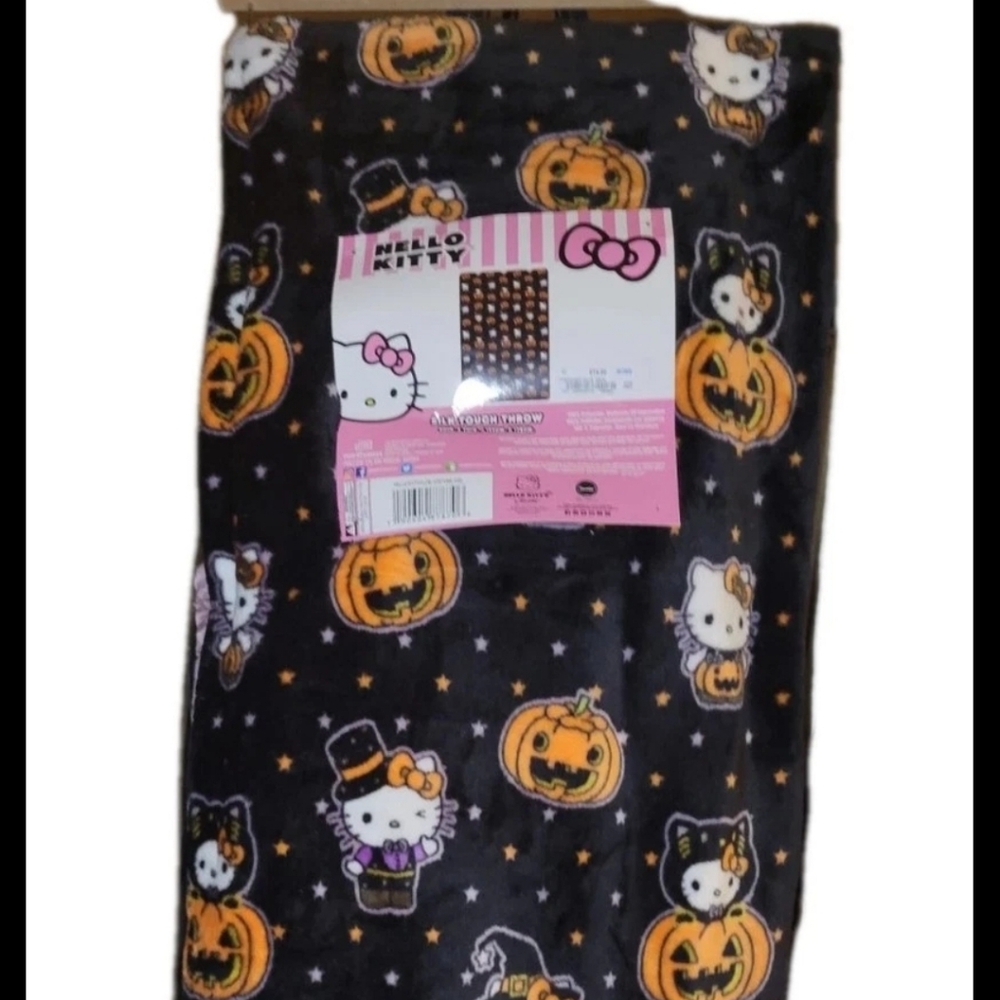 Hello Kitty Silk Touch Throw Unisex 50x70 Black New‎ Halloween Pumpkin Costume